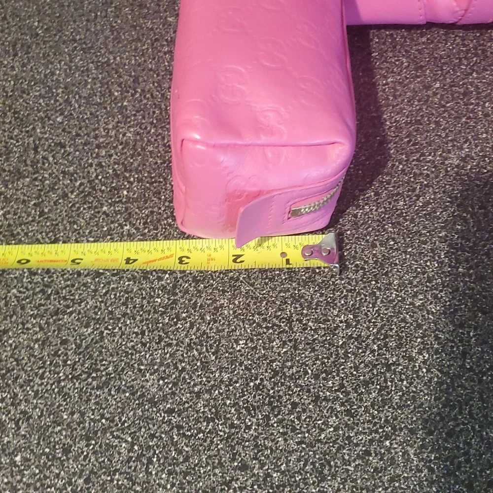 Gucci Momogram Bag Pouch - Picture 15 of 15